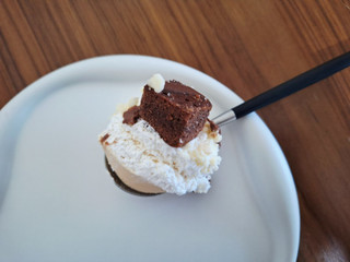 「ドンレミー ショコラブラウニーパフェ」のクチコミ画像 by フローライトさん