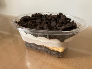 「オランジェ カップdeケーキ クッキー＆クリーム カップ1個」のクチコミ画像 by こつめかわうそさん