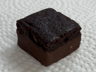 「ブルボン ミニ濃厚チョコブラウニー 袋128g」のクチコミ画像 by SANAさん