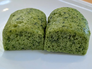 ヤマザキ もっちりとした蒸しぱん よもぎ（山崎製パン）クチコミ2件