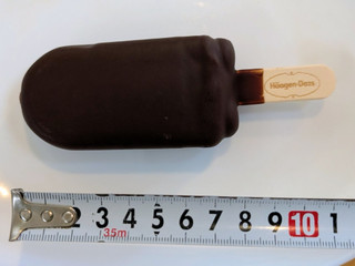 「ハーゲンダッツ バー ザッハトルテ 箱74ml」のクチコミ画像 by はるなつひさん