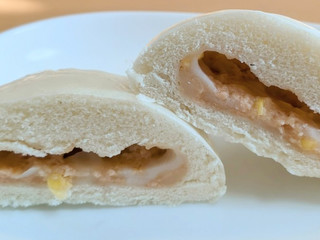 「ヤマザキ ピザーラ監修 もち明太子ピザまん 袋1個」のクチコミ画像 by はるなつひさん