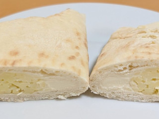 「ローソン ピザロール クアトロフォルマッジ」のクチコミ画像 by はるなつひさん