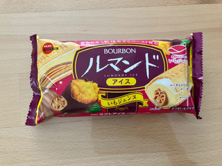 「ブルボン ルマンドアイス いもジェンヌ」のクチコミ画像 by こつめかわうそさん