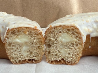 「スターバックス ホワイトチョコマカダミアドーナツ」のクチコミ画像 by パン太郎さん