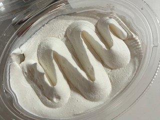 「モンテール 小さな洋菓子店 クリーミーDolce・ホワイトティラミス」のクチコミ画像 by chan-manaさん