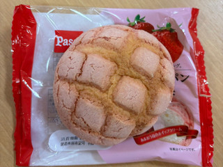 「Pasco ホイップメロンパン あまおう苺 袋1個」のクチコミ画像 by kopiさん