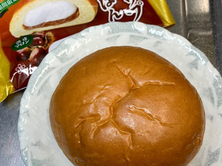 「Pasco たっぷりホイップマロンあんぱん 袋1個」のクチコミ画像 by mika.さん