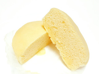 「イトーパン 月夜の満月蒸しパン 袋1個」のクチコミ画像 by つなさん