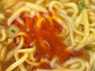 「エースコック 飲み干す一杯 豚辛タンメン カップ66g」のクチコミ画像 by めりけんさん