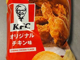 「カルビー ポテトチップス KFC オリジナルチキン味 袋63g」のクチコミ画像 by chickyさん