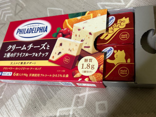 「フィラデルフィア デザート クリームチーズと2種のドライフルーツ&ナッツ 箱90g」のクチコミ画像 by モっくんさん