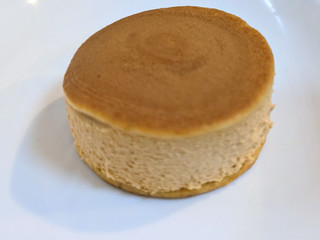 「セブン-イレブン 紅茶に恋する ミルクティーどら」のクチコミ画像 by はるなつひさん