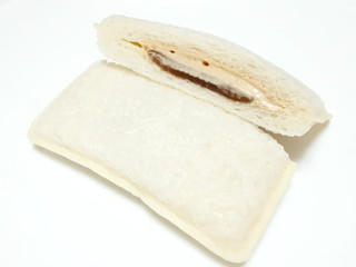 「ヤマザキ ランチパック とろリッチ生 マロンホイップ」のクチコミ画像 by つなさん