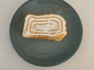 みるくれーぷ 中評価】セブン＆アイ セブンプレミアム もちもち食感のくるくるミル