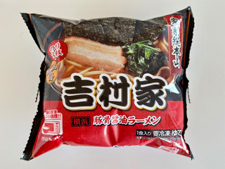 「キンレイ 家系総本山吉村家監修 豚骨醤油ラーメン」のクチコミ画像 by 踊る埴輪さん