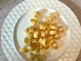 「東ハト ポテコ うましお味 23g」のクチコミ画像 by Jasonさん