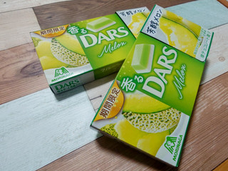 「森永製菓 香るダース 芳醇メロン 箱12粒」のクチコミ画像 by もにょにょさん