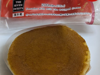 「セブン-イレブン 紅茶に恋する ミルクティーどら」のクチコミ画像 by まこぴーさん