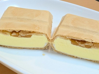 もなかページ 中評価】セブン＆アイ セブンプレミアム アップルパイモナカの感想