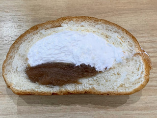 「Pasco たっぷりホイップマロンあんぱん 袋1個」のクチコミ画像 by もーちゃさん