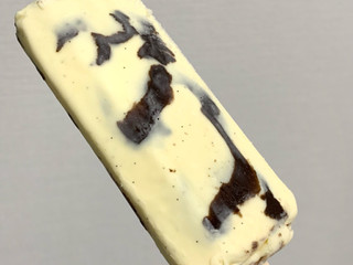 「シャトレーゼ チョコバッキー クレームブリュレ」のクチコミ画像 by もーちゃさん