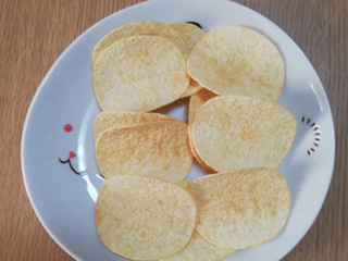 「YBC チップスターS バターしょうゆ味 箱45g」のクチコミ画像 by にくまるさん