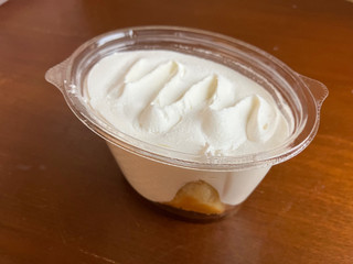 「モンテール 小さな洋菓子店 クリーミーDolce・ホワイトティラミス」のクチコミ画像 by こつめかわうそさん