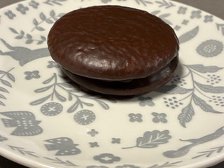 「ロッテ チョコパイ 抹茶ティラミス 箱6個」のクチコミ画像 by chickyさん