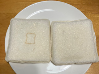 「ヤマザキ ランチパック 栗つぶ入りあんバターと芋あんバター」のクチコミ画像 by くりくりたるとさん