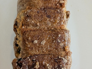 「セブン＆アイ セブンプレミアム ザクザクサンホルンチョコ風味ホイップ」のクチコミ画像 by はるなつひさん