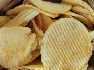 「カルビー 冬ポテト 3種のチーズとトリュフ味 袋60g」のクチコミ画像 by ニャンタさん