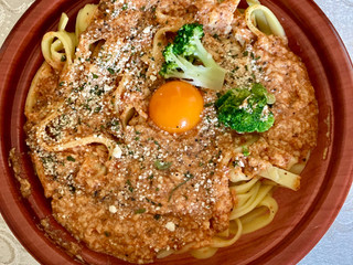 「ローソン ソースたっぷり生パスタ ミートカルボナーラ」のクチコミ画像 by AuVieuxさん