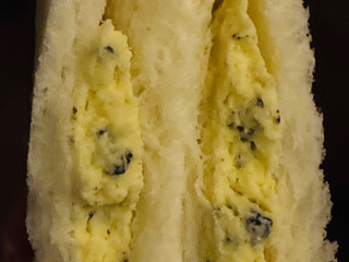 「ヤマザキ ランチパック ザクザククッキークリーム」のクチコミ画像 by パン太郎さん