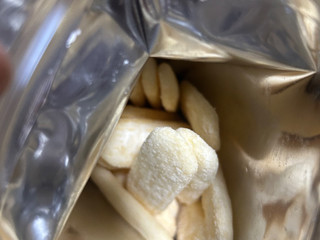 「亀田製菓 ハッピーターン 粉雪ホワイト 袋71g」のクチコミ画像 by クィールさん