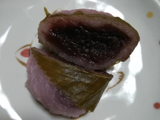 「阪神製菓 至高の逸品 桜餅 道明寺 3個」のクチコミ画像 by にくまるさん