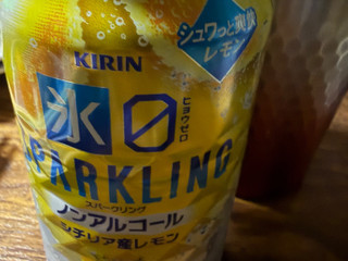「KIRIN 氷ゼロ スパークリング シチリア産レモン 缶350ml」のクチコミ画像 by gologoloさん