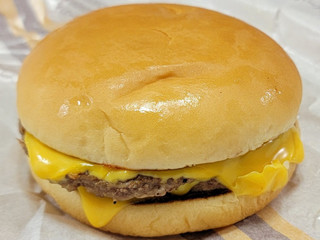 ダブルチーズバーガー ダブルチーズバーガー | COWSCROWN