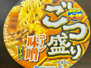 「マルちゃん ごつ盛り コーン味噌ラーメン カップ138g」のクチコミ画像 by ぱぴぴさん