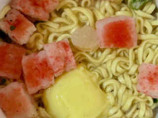 「マルちゃん シーフードバター味ラーメン カップ93g」のクチコミ画像 by めりけんさん