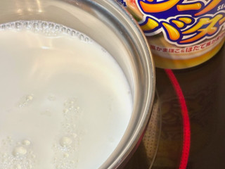 「マルちゃん シーフードバター味ラーメン カップ93g」のクチコミ画像 by めりけんさん