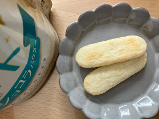 「亀田製菓 ハッピーターン 粉雪ホワイト 袋71g」のクチコミ画像 by こつめかわうそさん