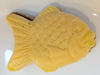 「井村屋 たい焼アイス プリン 袋130ml」のクチコミ画像 by はるなつひさん