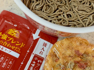 「日清食品 日清の最強どん兵衛 かき揚げそば カップ101g」のクチコミ画像 by めりけんさん