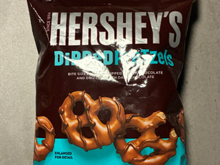 HERSHEY'S ディップドプレッツェル ミルクチョコ（鈴商