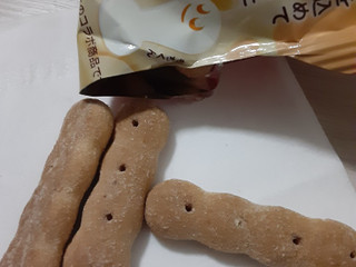 「ギンビス しみチョコミニアスパラガス きなこもち風 袋25g」のクチコミ画像 by もこもこもっちさん