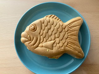 「井村屋 たい焼アイス プリン 袋130ml」のクチコミ画像 by こつめかわうそさん