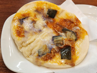 「ドトール カルツォーネ ナスとチーズのボロネーゼ」のクチコミ画像 by みにぃ321321さん