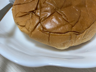 「Pasco たっぷりホイップあんぱん 冬季限定パッケージ 袋1個」のクチコミ画像 by ゆーぱんさん