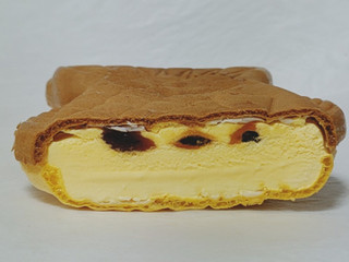 「井村屋 たい焼アイス プリン 袋130ml」のクチコミ画像 by ミヌゥさん